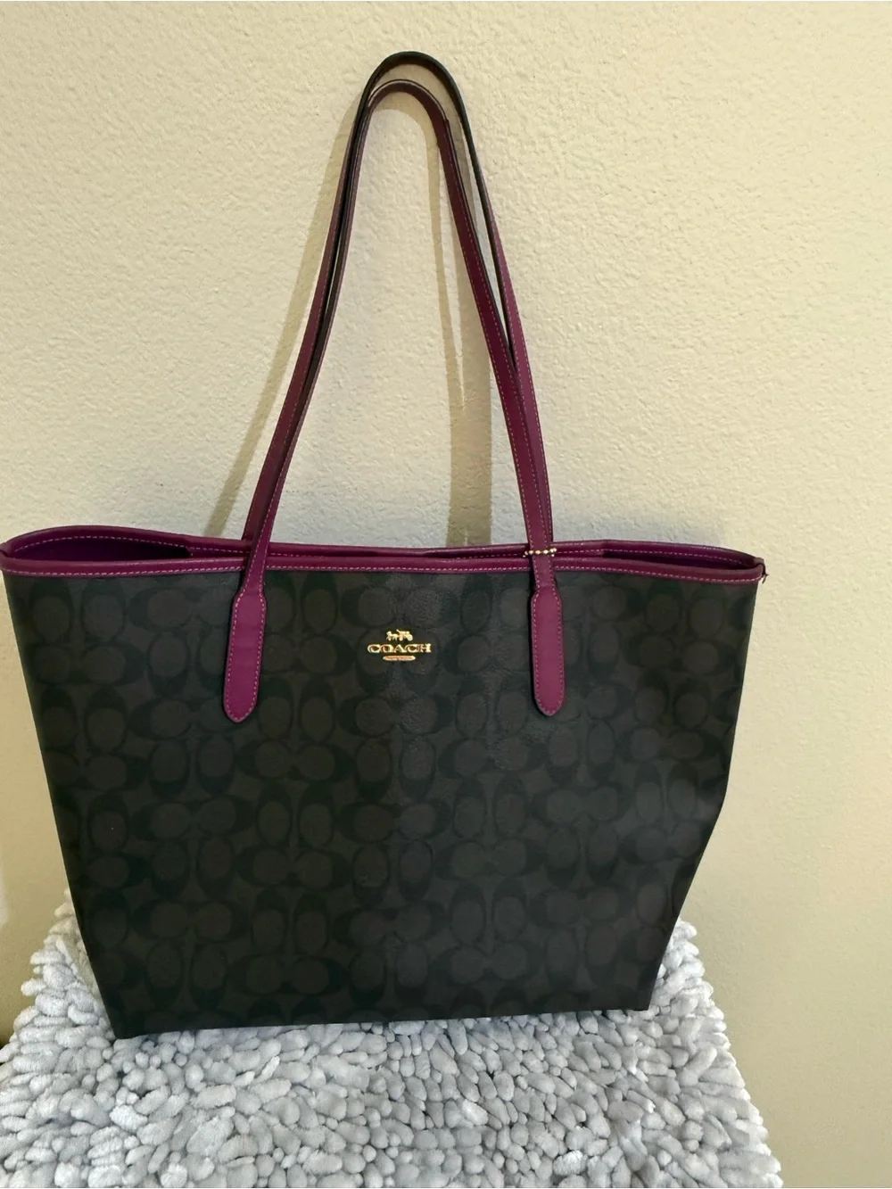 Coach Black Signature Tote with Plum Trim